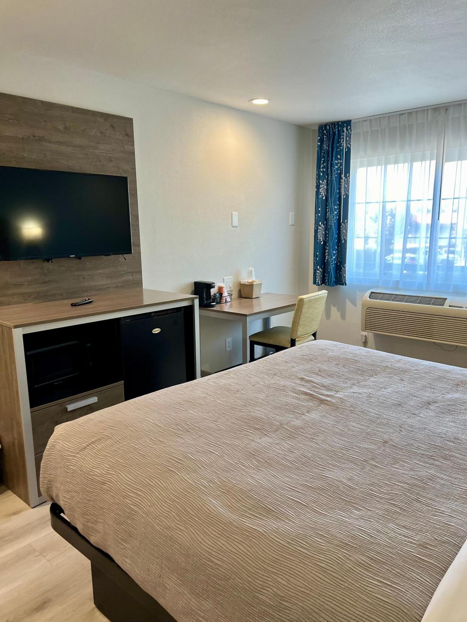 Quality Inn Tracy I-205 Eksteriør bilde